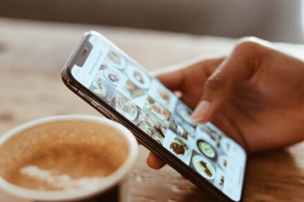 Jaki wpływ ma budowa wizerunku w social mediach? Czym jest i jak go stworzyć?